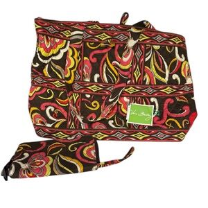 EUC Vera Bradley tic tac toggle tote in Puccini pattern w/ matching wristlet